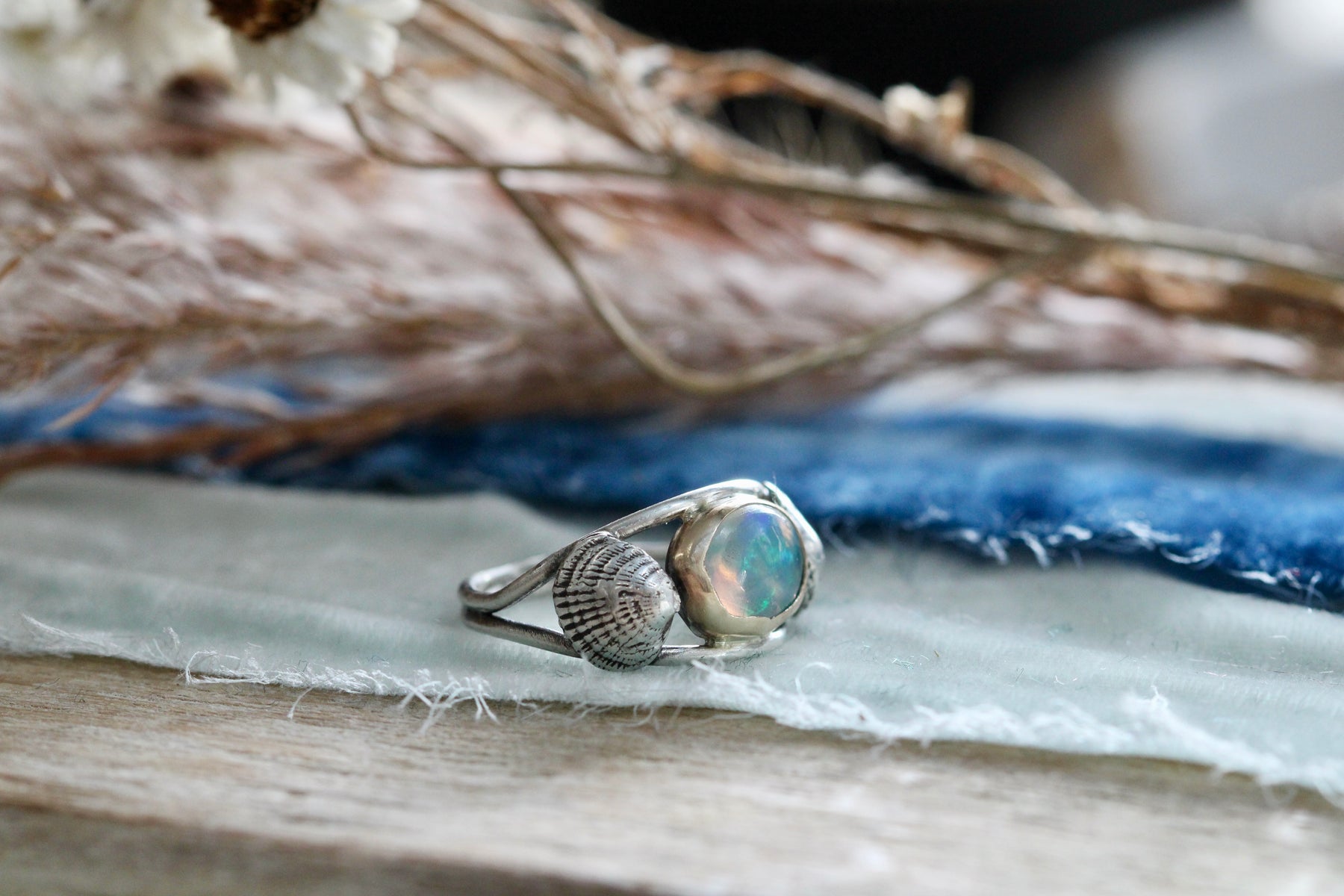 14k gold and sterling silver opal ring