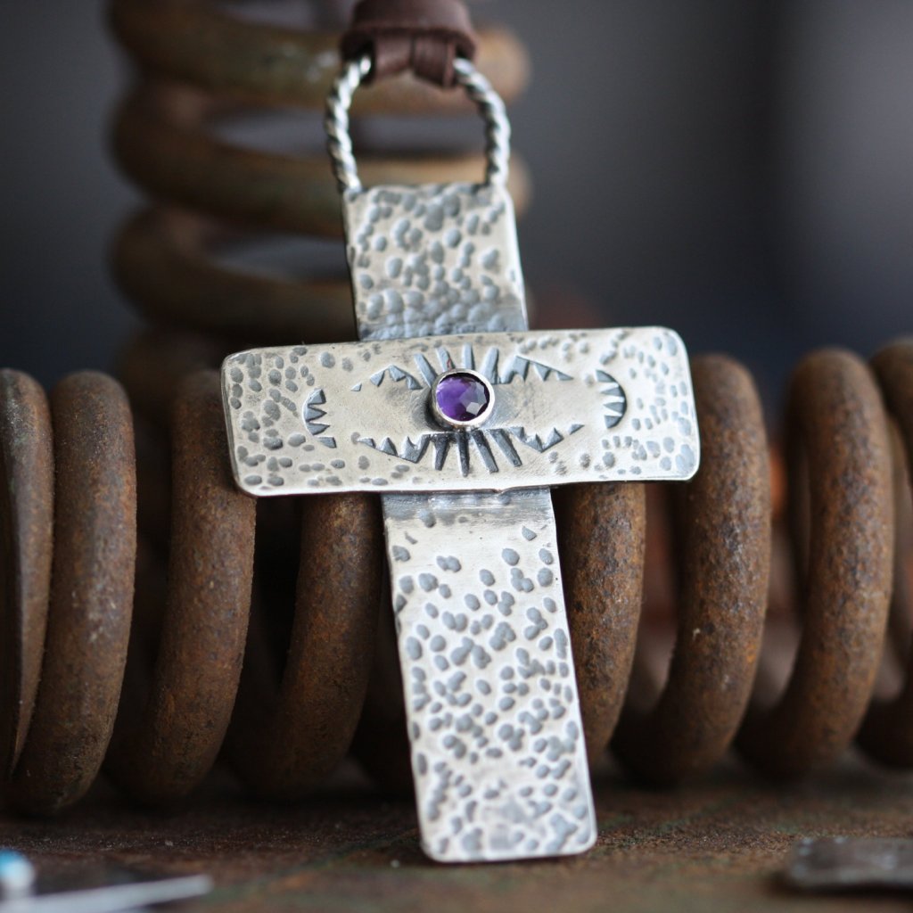 635 - STAINLESS STEEL CROSS KEY CHAIN - A Lacy Creation, Petals to Memories