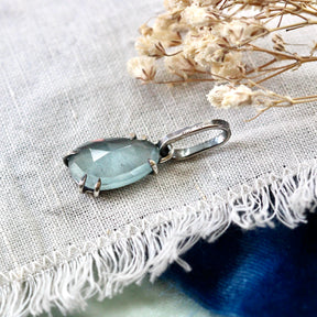 Rose cut Aquamarine prong set in sterling silver with heart detail